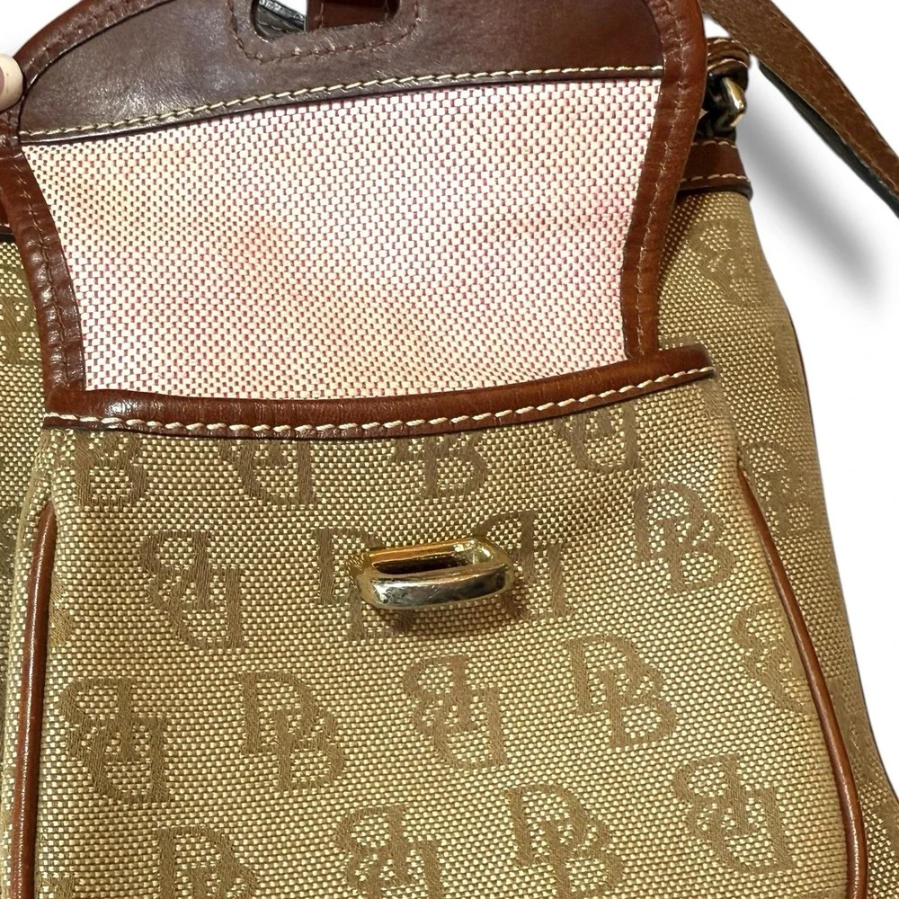 VTG Dooney and Bourke Y2K‎ Letter Carrier Signature Monogram Crossbody Bag Purse - Picture 9 of 15